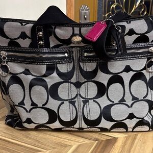 Coach Black and Gray Signature Tote with Pink Tag Accent. Like New No Stans!